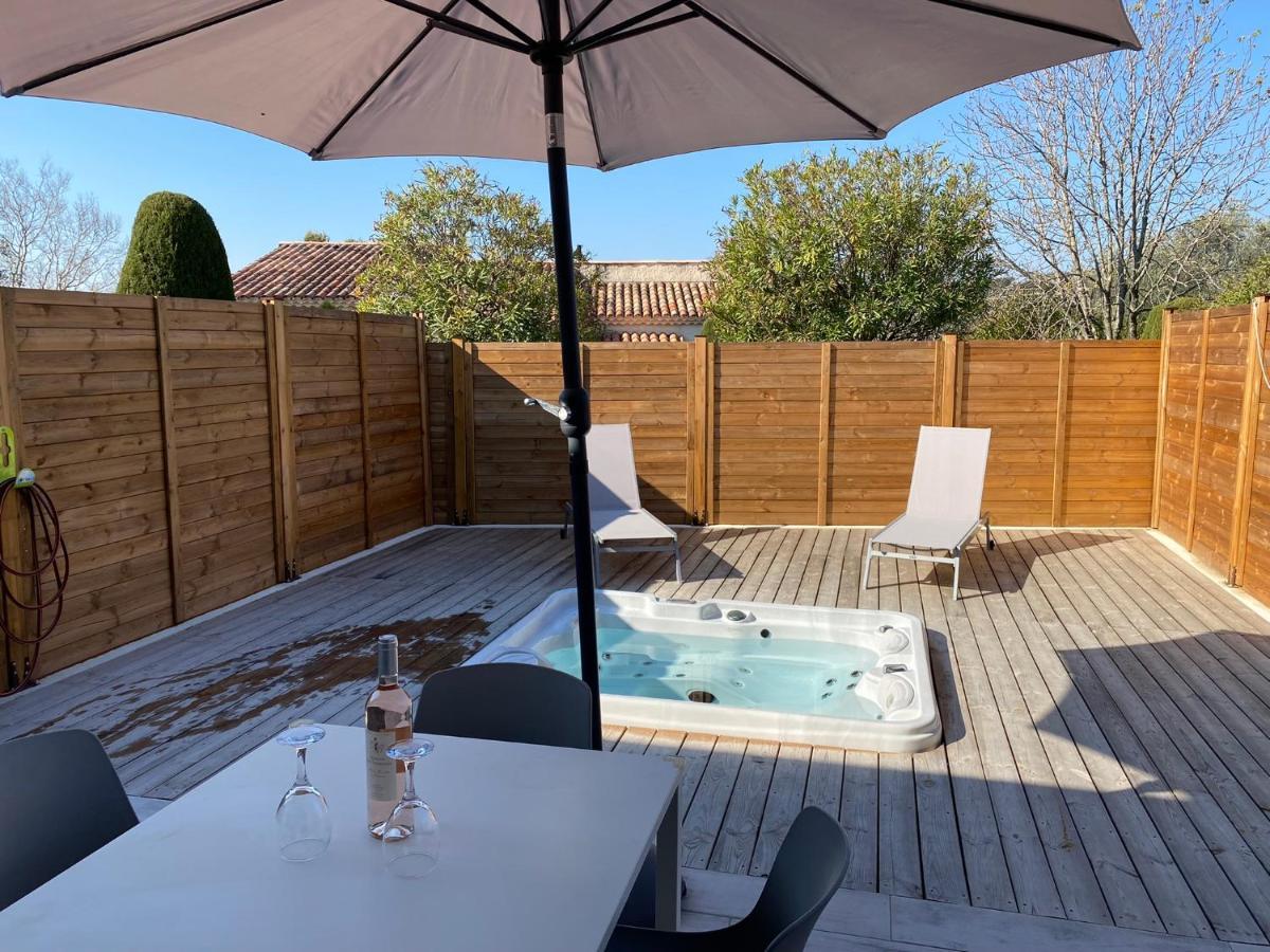 Appartement Luxe Avec Piscine Chauffee & Jacuzzi Prive - Cote D'Azur Roquefort-les-Pins Exterior photo